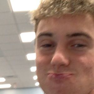 Meet your Posher, Zac